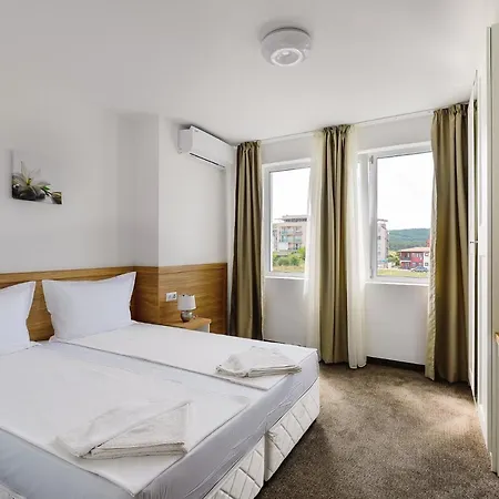 Sveti Dimitar Hotel 3*